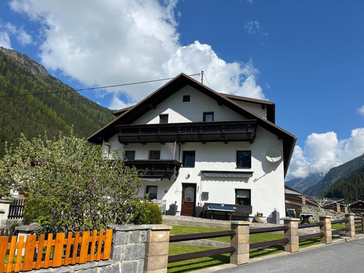 Ferienwohnung Annamaria Und Manuel Melmer ซังคท์เลออนฮาร์ด อิม พิทซ์ทัล ภายนอก รูปภาพ